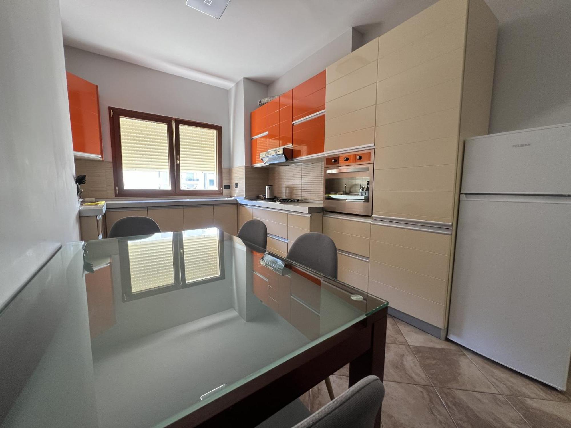 Elly Apartment Durres Bagian luar foto